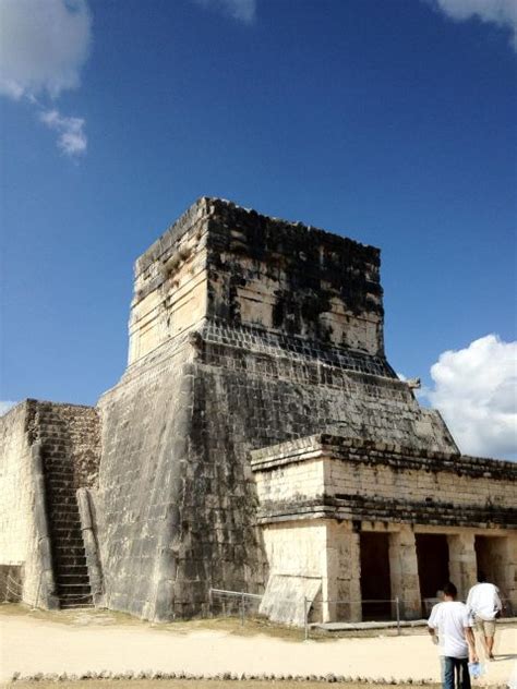 Day Tour to Chichén Itzá Cenotes Ik Kil Suytun Valladolid GetYourGuide