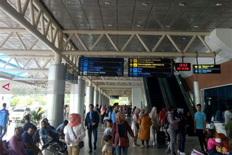 Puncak Arus Balik Di Bandara SMB II Tercatat 15 531 Orang ANTARA News