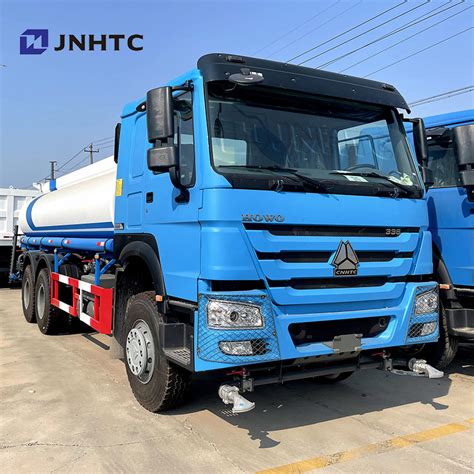 Sinotruk HOWO 6X4 336HP 10 Wheels 25m3 Water Tanker Water Spraying