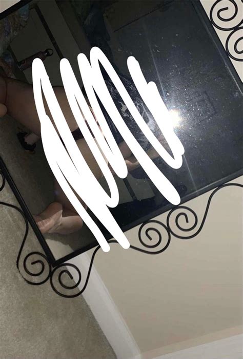 Qui pour vraie échange nude ex ou copine que du sérieux et réel pas de faux ou de déjà vu