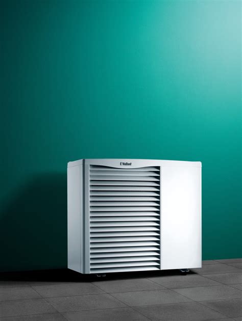 AroTHERM 8kW Air Source Heat Pumps Installers Vaillant