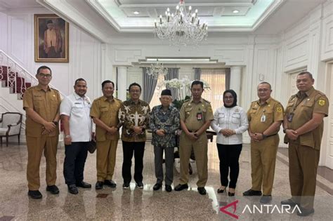 Pj Bupati Bogor Temui Wapres Bahas Penataan Kawasan Puncak Hingga Jalur