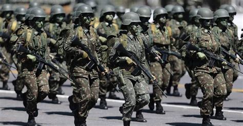 Artigo 142 não prevê intervenção militar nem federal entenda Caraíbas FM