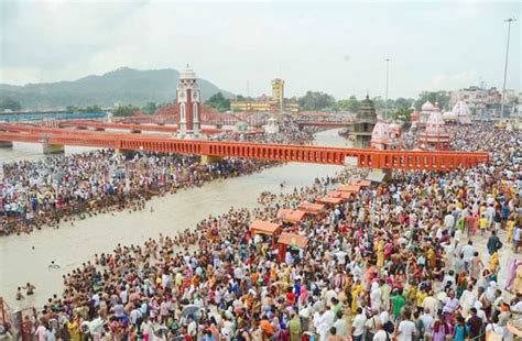 सावन के सोमवार को करें देवभूमि के प्रसिद्ध शिवालयों के दर्शन लाखों भक्त पहुंचे भोले के द्धार