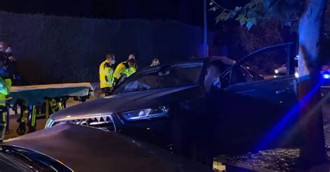 Un herido muy grave y otro leve en un accidente de tráfico en Pozuelo