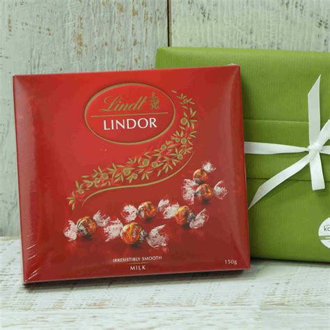 Lindt Chocolates 235g OUT OF STOCK - Karinya Florist