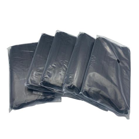 Cubrebocas Tricapa Negro Magicare Ttp Caja Con Piezas Kit Protector