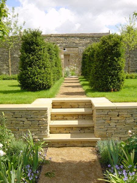 Steps Cotswold Dry Stone Risers And Yorkstone Treads Stone Walls Garden