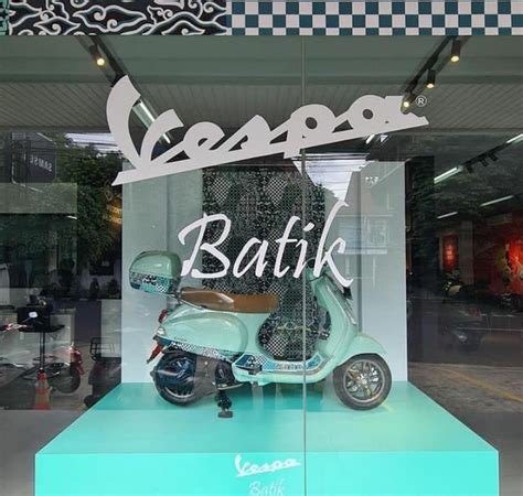 Dibanderol Rp 70 Jutaan Vespa Batik Meluncur Di Pabrik Piaggio Group