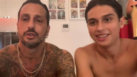 Fabrizio Corona Torna Su Instagram Il Figlio Carlos Avverte Ora Sono