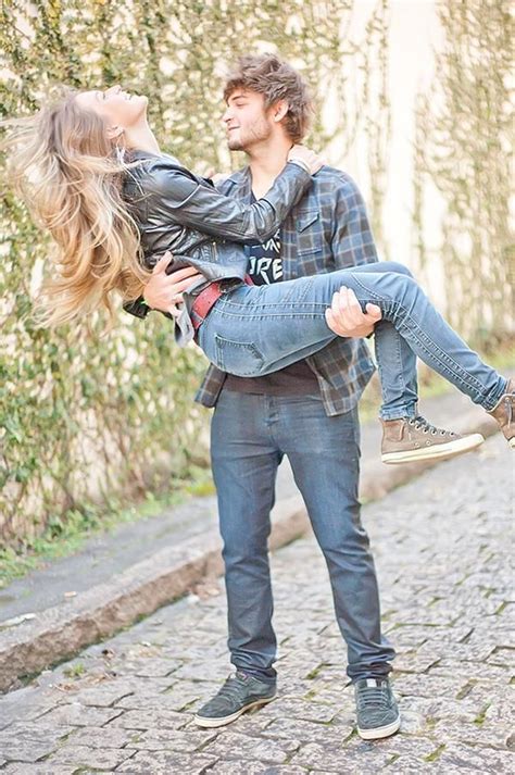 47 Traits Of Guys That Can Win Any Girls Heart Foto Pose Fotos