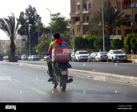 Talabat Food Delivery Hi Res Stock Photography And Images Alamy