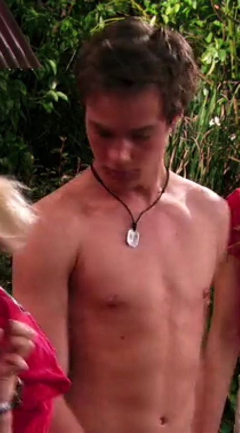 Pin On Kevin Quinn Shirtless