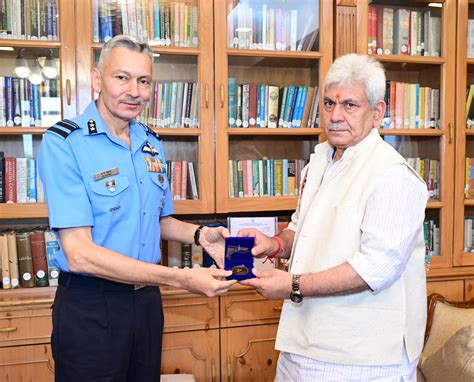 Air Vice Marshal Praveen Keshav Vohra Meets Lt Governor Asian Mail