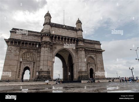 The Gateway Of India Mumbai Formerly Bombay India Stock Photo Alamy
