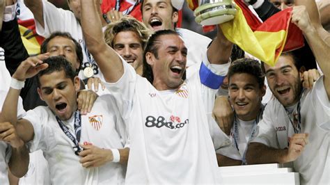 2006 Super Cup: Sevilla win big in Monaco | UEFA Super Cup | UEFA.com