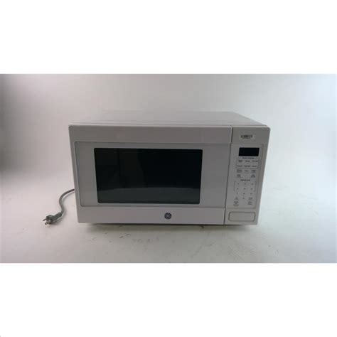 GE Microwave | Property Room