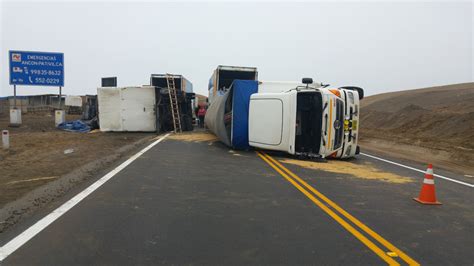 Ancón Tráiler se volcó y bloqueó el Serpentín de Pasamayo RPP Noticias