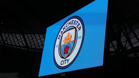 New Manchester City Crest Revealed - Footy Headlines