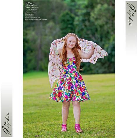 Down Syndrome Model Madeline Stuart For Evermaya Handbags Popsugar Fashion Photo 7