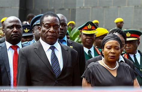 Man Behind Zimbabwe Coup Is London Educated Mnangagwa Daily Mail Online