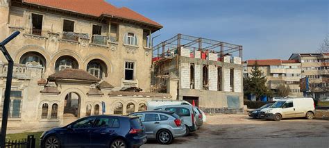 Un Imobil Nou Construit N Zona De Protec Ie A Fostului Sediu Bnr Din