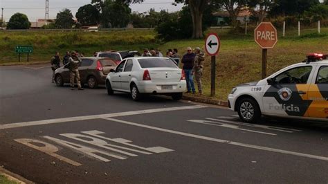 Duas Pessoas Morrem Em Troca De Tiros Com A Polícia Portal Morada