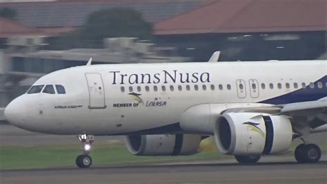 Close Up TransNusa Airbus A320 Landing Di Bandara Soekarno Hatta YouTube