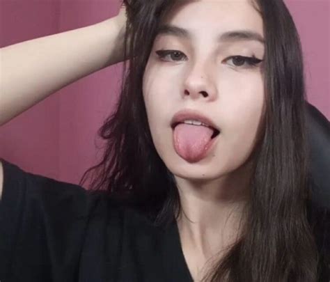 Hot Sexy Eva Partis Bikini Pics