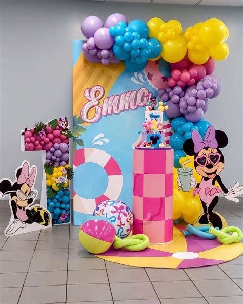 Cake Tables Miami On Instagram Minnie Mouse Pool Party Our Client