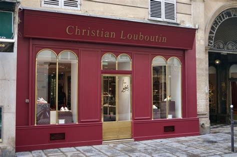 17 Best Chocolate Shops in Paris for Sweets