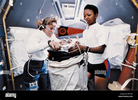 Dr Mae Jemison Hi Res Stock Photography And Images Alamy