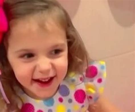 Notícias Menina de 3 anos morre engasgada uva Portal do