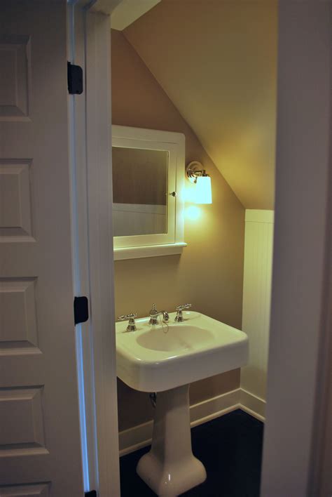 Small Attic Bathroom Floor Plans Floorplansclick