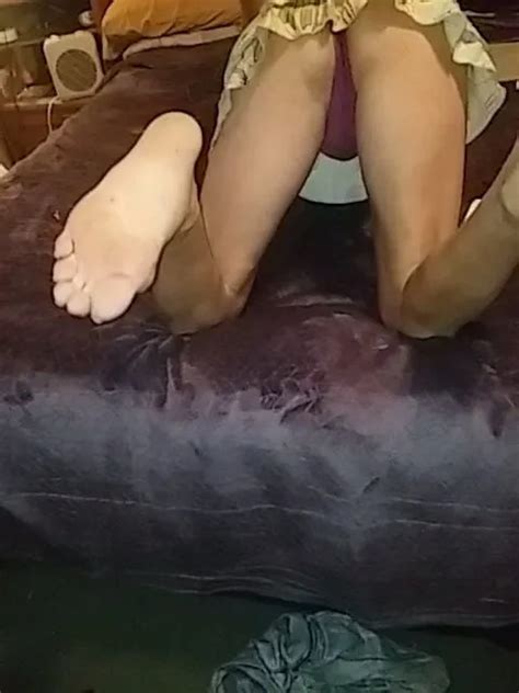 Yellow Mini Skert Nude Pics XHamster