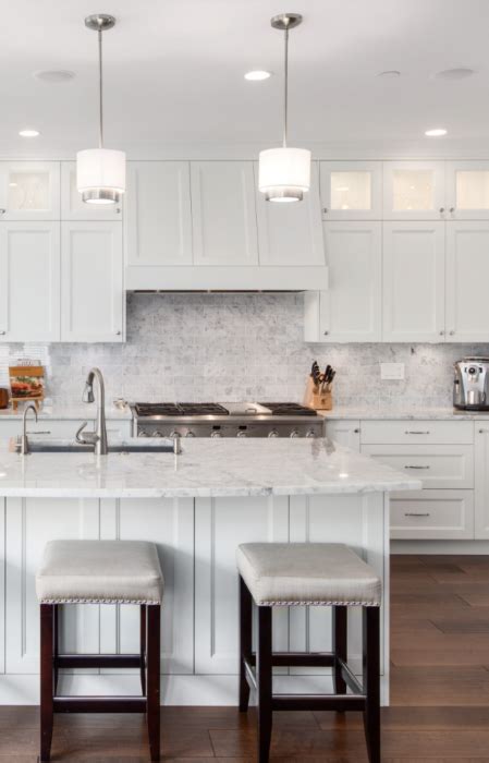 Backsplash Ideas For White Kitchen Cabinets