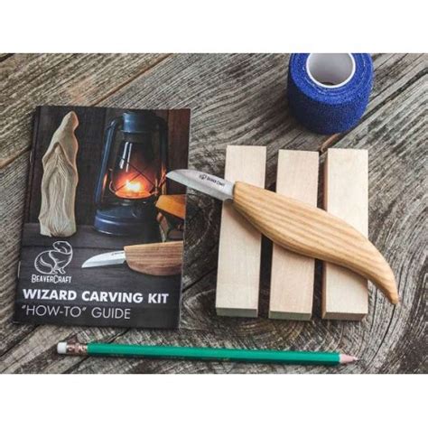 Beavercraft DIY05 Bear Wood Carving Kit Inc Knife Wood Strop