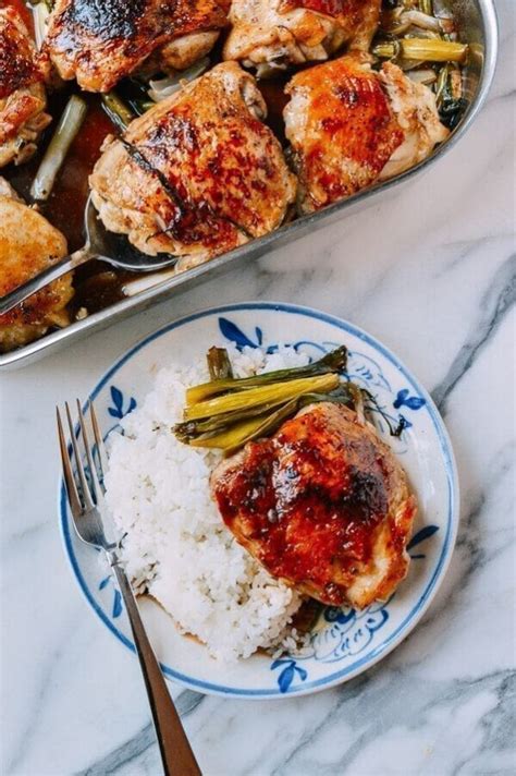 One Pan Roasted Chicken In Oyster Sauce The Woks Of Life