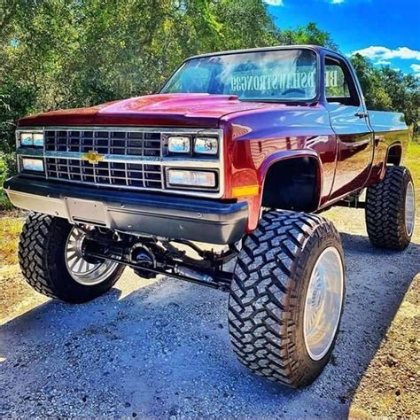 Lifted Chevy Custom Truck Square Body Trucks Chevy Trucks Custom Trucks