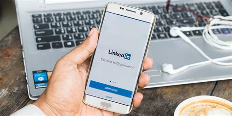 LinkedIn Adota Trabalho Remoto Permanente Home Office HOM