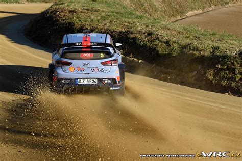 Neuville Thierry Gilsoul Nicolas Hyundai I20 Coupe WRC Vodafone