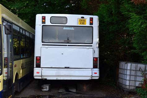 Hulleys Of Baslow Ek Xxe Dennis Dart Slf M Plaxton Pointer Mpd