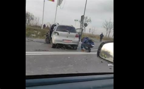 Trei accidente rutiere în mai puțin de două ore Două persoane rănite