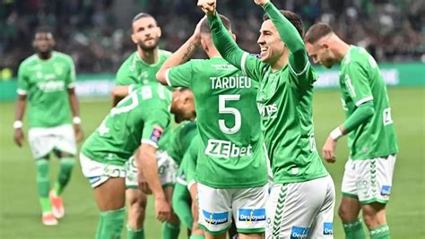 Football Saint Étienne Retrouve La Ligue 1 Aux Dépens De Metz Lors Du