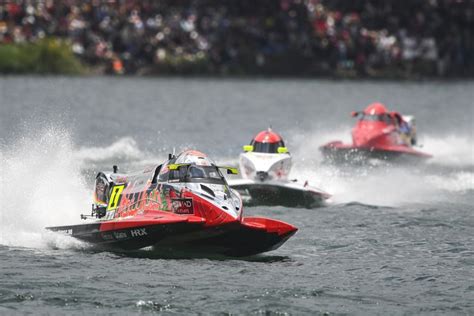 Saksikan F1 Powerboat Danau Toba Jokowi Seru Sekali Saya Baru