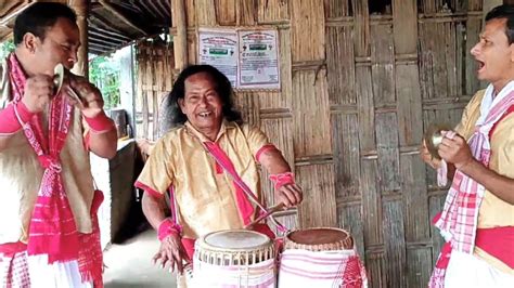 Traits Of An Assamese Bihu Dhool Oojaa ঢোলৰ ওজা বুলি কাক কোৱা হয় ঢোলৰ ওজা শ্ৰীযুত জয়ৰাম