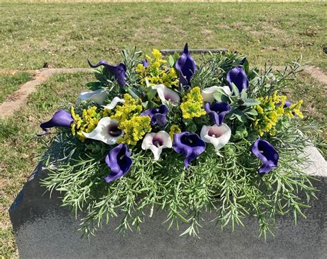 Cemetery Flowers Saddles Spring Cemetery Saddle Calla Lillies For