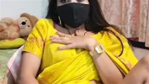 Cute Sexy Desi Girl Has Solo Sex Xhamster