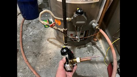 Gas Control Valve Replacement On Rheem Water Heater 2022 Youtube