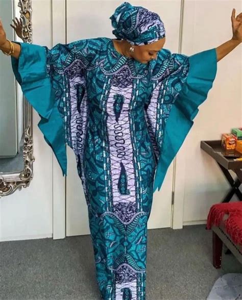 Pin By Kitendi By Tity Konde On Tenue Africaine Bubu Gown Styles